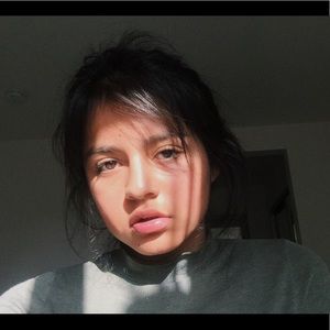 Meet your Posher, Brenda